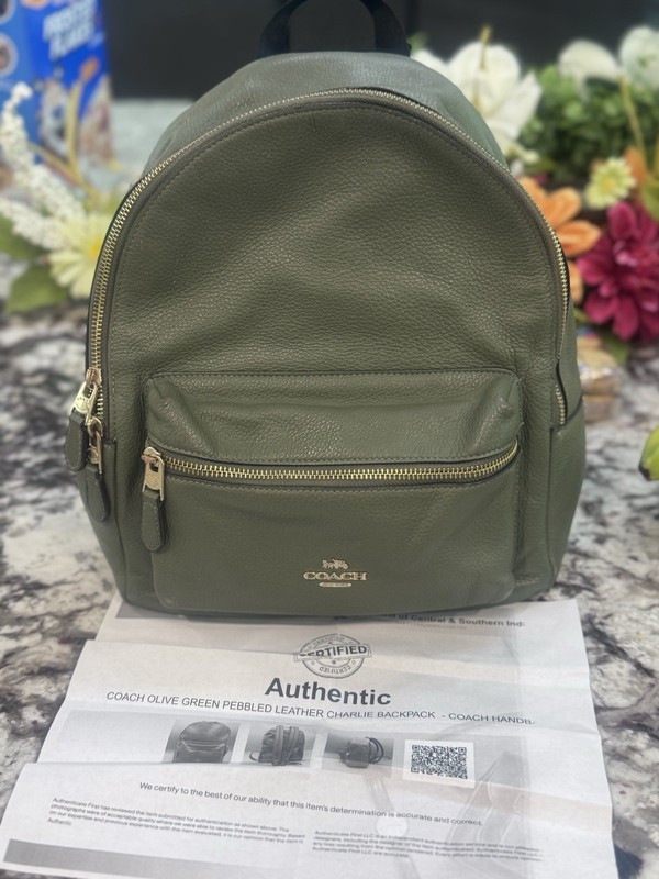 Authentic Coach Charlie Pebbled Leather Backpack Olive Green 12x10x3.5 Medium