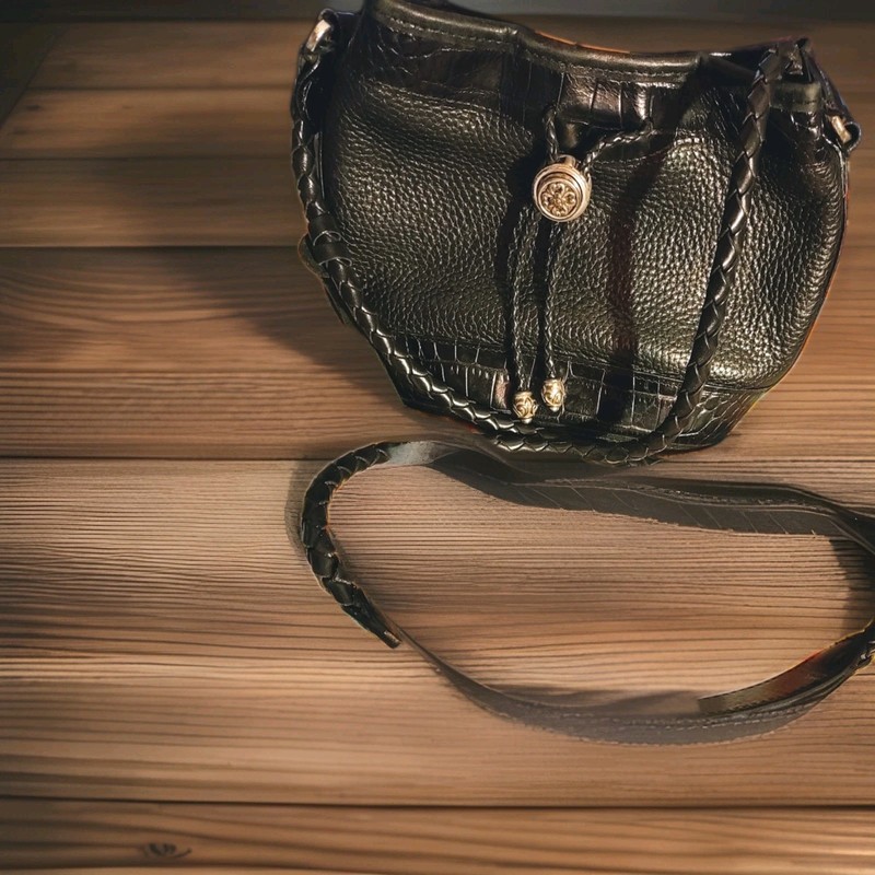 Brighton black pebbled leather crossbody purse tassel heart charm 8.5×6.5