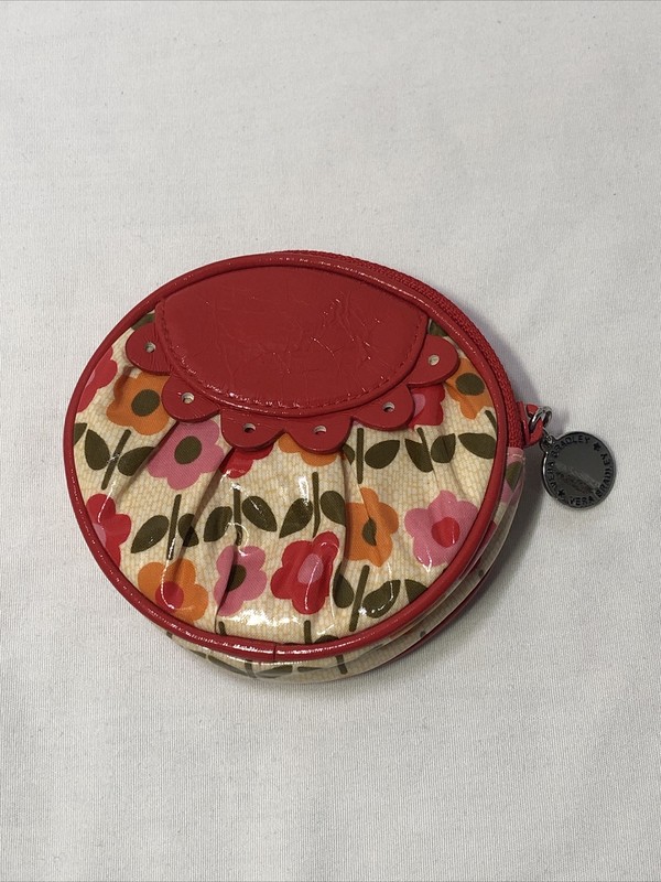 Retired Vera Bradley Folkloric Round Coin Pouch FRILL Bag Zipper Red Flowers