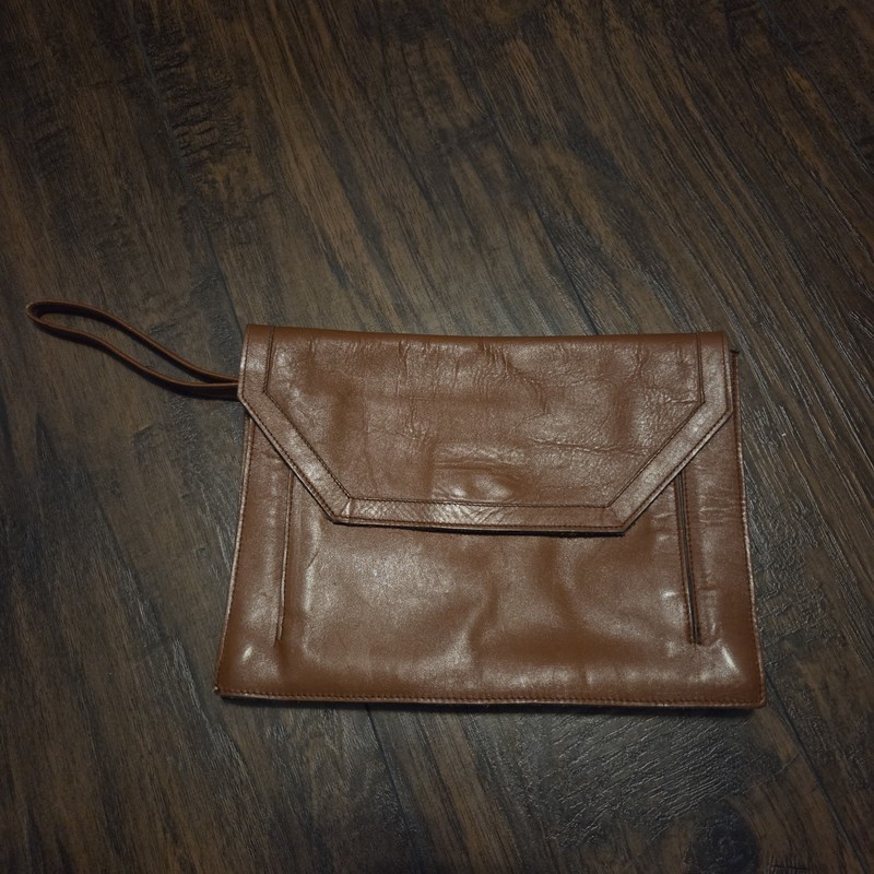 Tempo Vintage Brown Colombian Leather Large Wristlet Clutch