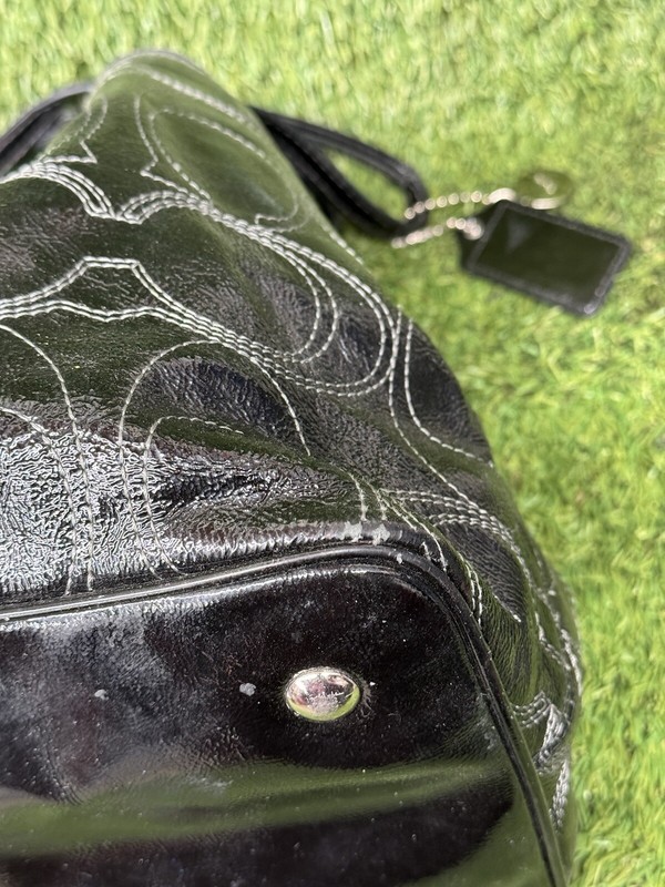 Coach F19215 Black Stitch Signature Patent Leather Frame Kiss lock Shoulder Bag gallery