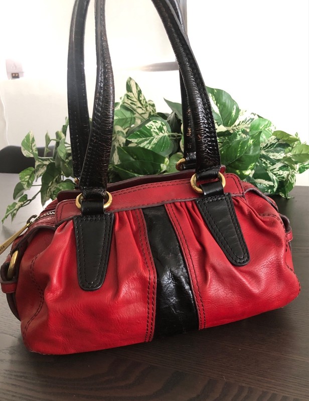 Vintage Fossil Fifty Four “Jackie” Satchel Bag – Red & Black Leather