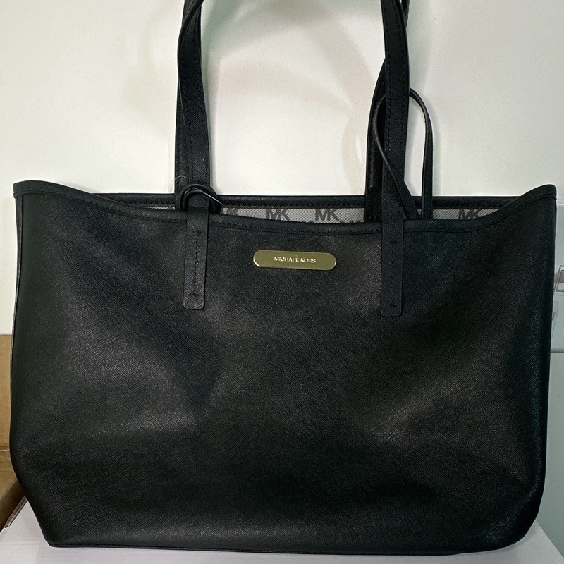 Michael Kors Jet Set Medium Reversible Tote Black w/ Pouch, Logo, Zipper and COA