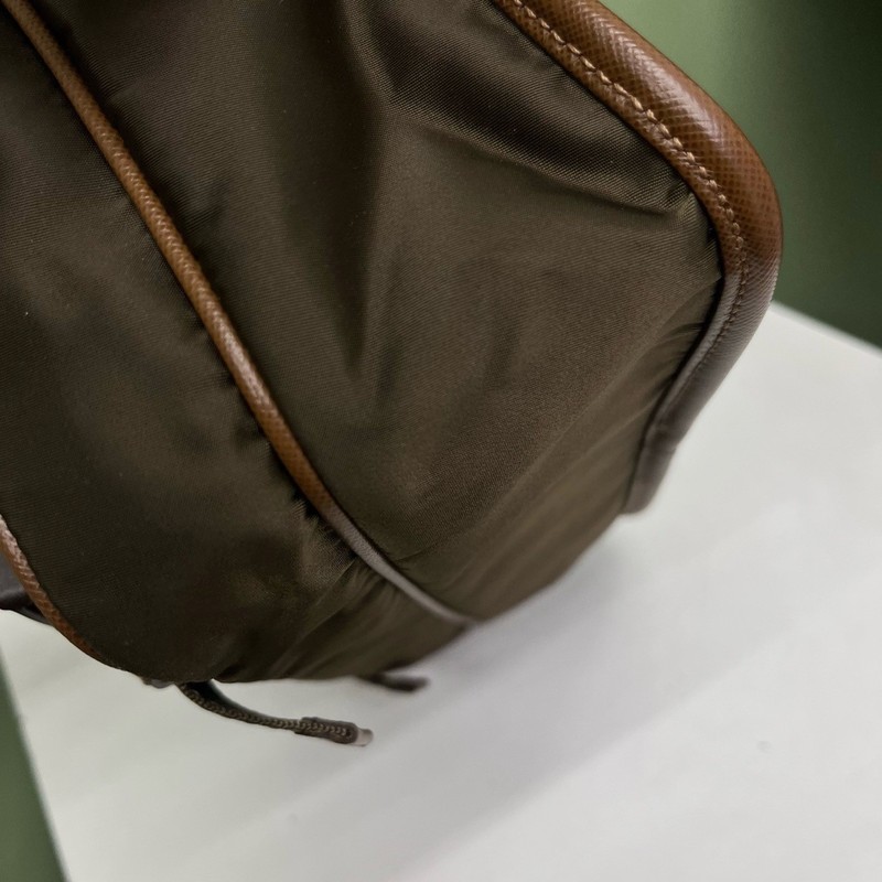 Prada Nylon Messenger Bag, （31×24×11）cm gallery