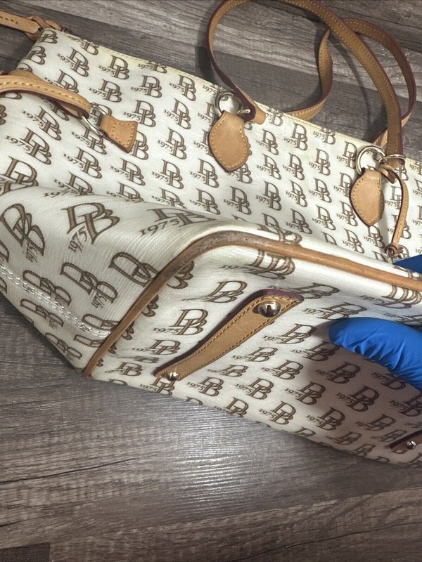 Dooney Bourke Monogram DB Logo Gretta & Leather Leisure Tote Bag Handbag Large gallery