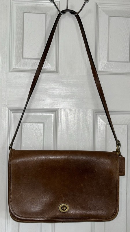 Vtg COACH Tan Brown Convertible Clutch Crossbody Bag 1970s Turnlock Flap
