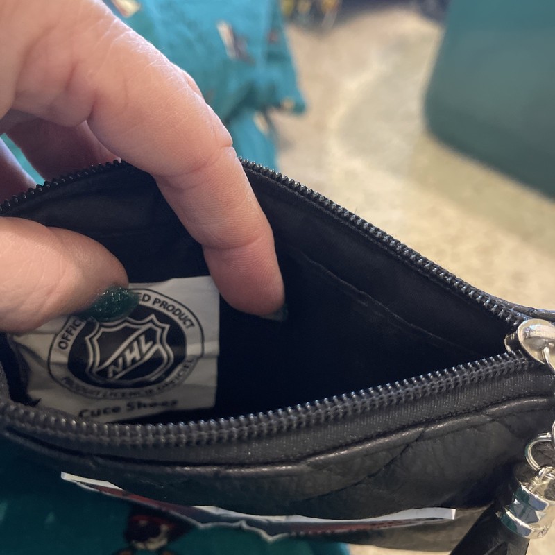 Washington Capitals NHL Black Quilted Wristlet Clutch Tassel Bag gallery