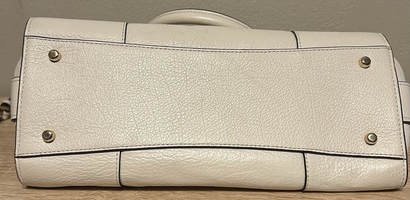 Coach White Pebbled Satchel Top Handle Bag Detachable Strap Turn Lock Zip, Med gallery