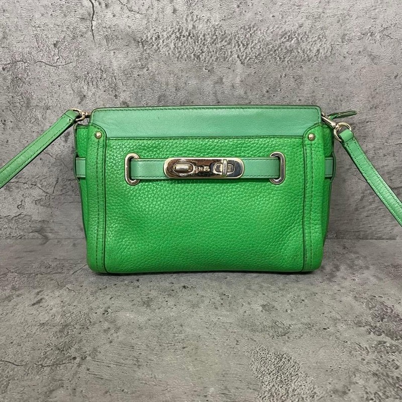 COACH Swagger Shoulder Bag Green Leather Turnlock Authentic item from Japan