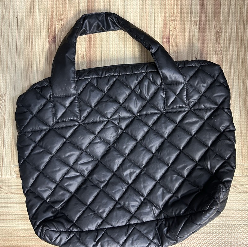Laundry by Shelli Segal Black Quilted Tote Bag Puffer Handbag Lightweight Large gallery