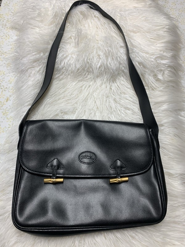 Longchamp Black Leather Handbag Vintage Shoulder Bag 12”w x 10”h
