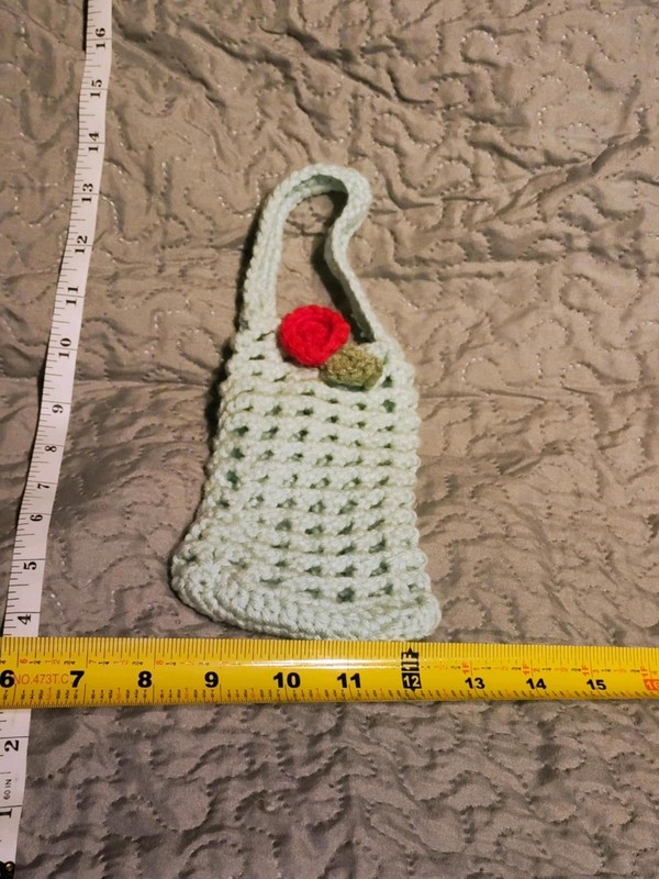 HANDMADE HAND CROCHETED CELL PHONE POUCH BAG ONE SIZE FITS MOST PHONES gallery