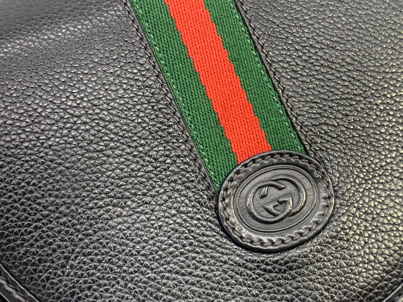 GUCCI VINTAGE Web Stripe Crossbody Shoulder Bag Leather Black Rare Authentic gallery