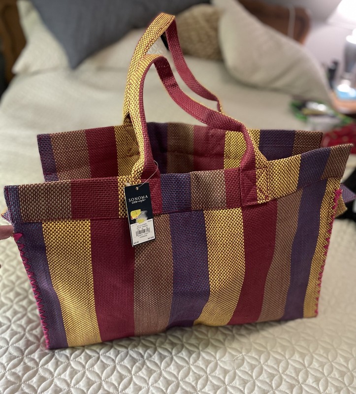 Sonoma Women’s Large Bag (NWT)! Many uses for this cool fabric bag!