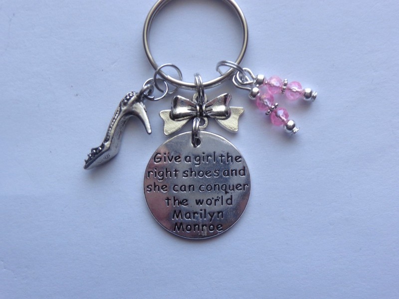 MARILYN MONROE CHARM SHOE BOW KEY CHAIN CLIP FOR PURSE BACKPACK