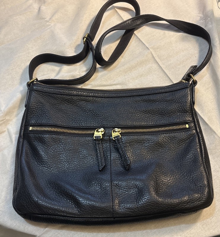 Fossil Elise Large Black Pebbled Leather Crossbody Shoulder Bag
