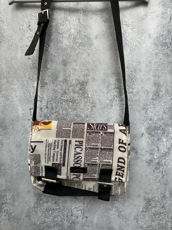 L.Credi Gazette Print Crossbody Bag Newspaper Style Adjustable Strap Medium