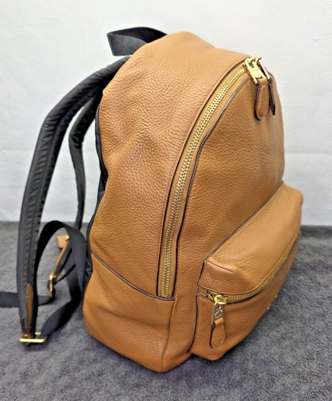 Coach Charlie Pebble Leather Backpack F30550 EUC Saddle Brown Tan Size Med