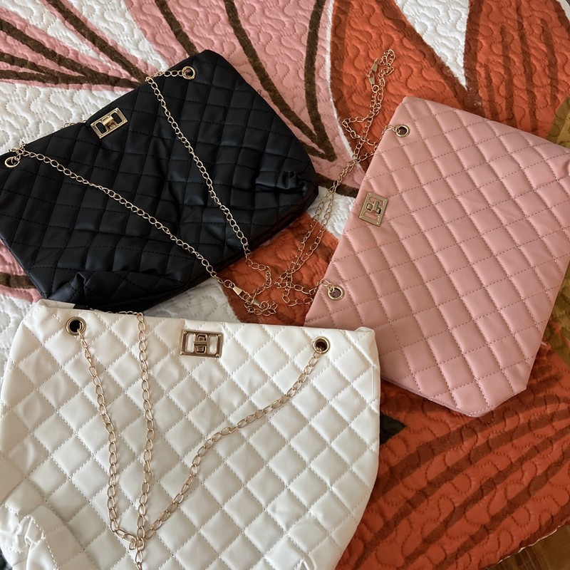 Womens Handbags Set Of 3 Gold Chain 9×12. Brand New Never Used! Black/Pink/White