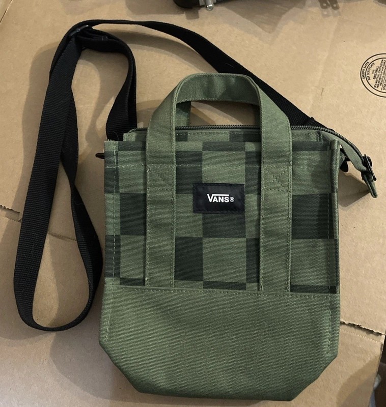 VANS 8”x8”x3” Checkerboard BRAND NEW Canvas Tote Bag Crossbody Shoulder 2’ Strap