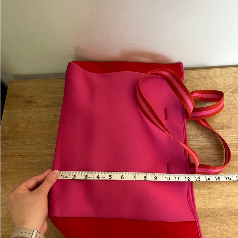 Summersalt The Perfect Beach Tote Red Pink Neoprene Water Resistant Pool NWOT gallery