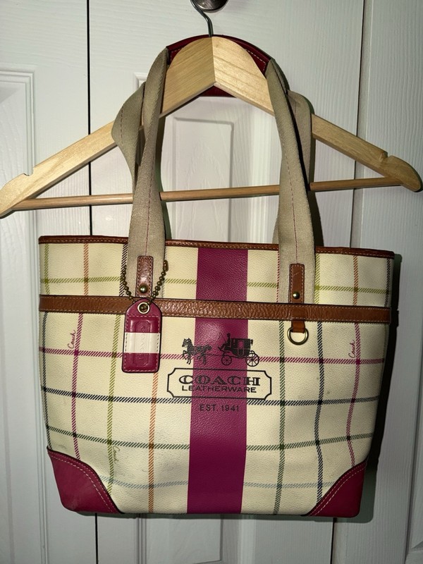 Coach Signature Plaid Tote Bag Beige/Multicolor Pink Lining Zip Bag Charm