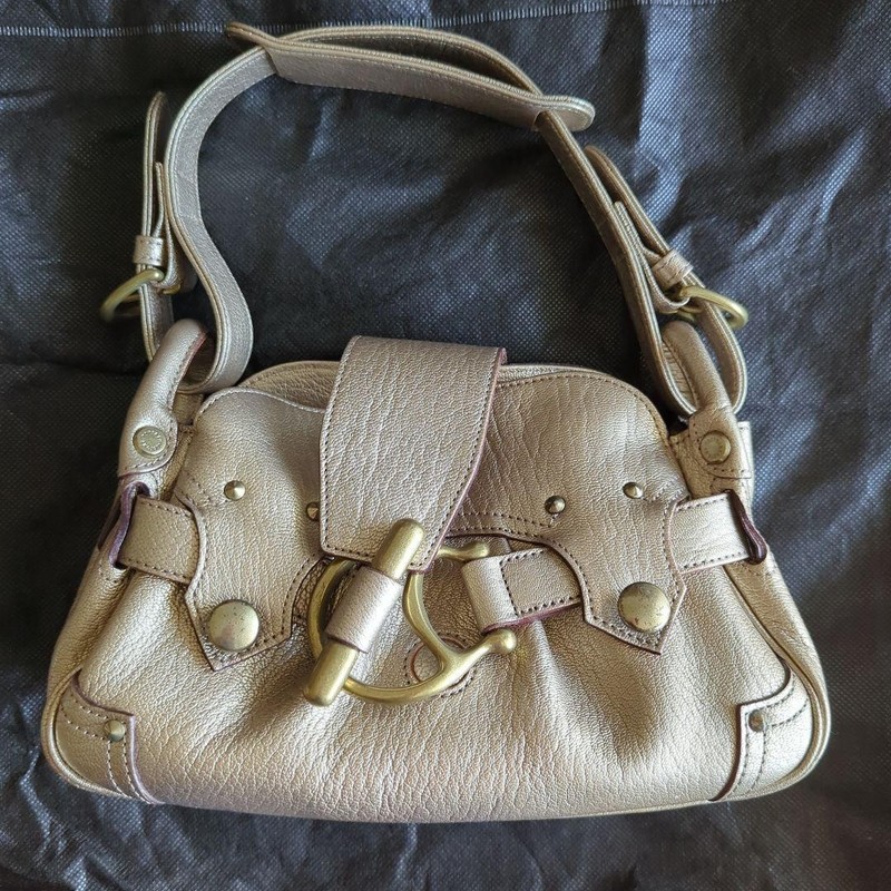 TOFF & LOADSTONE Gold Goat Leather Handbag with Pockets Women’s Luxury Good Bag