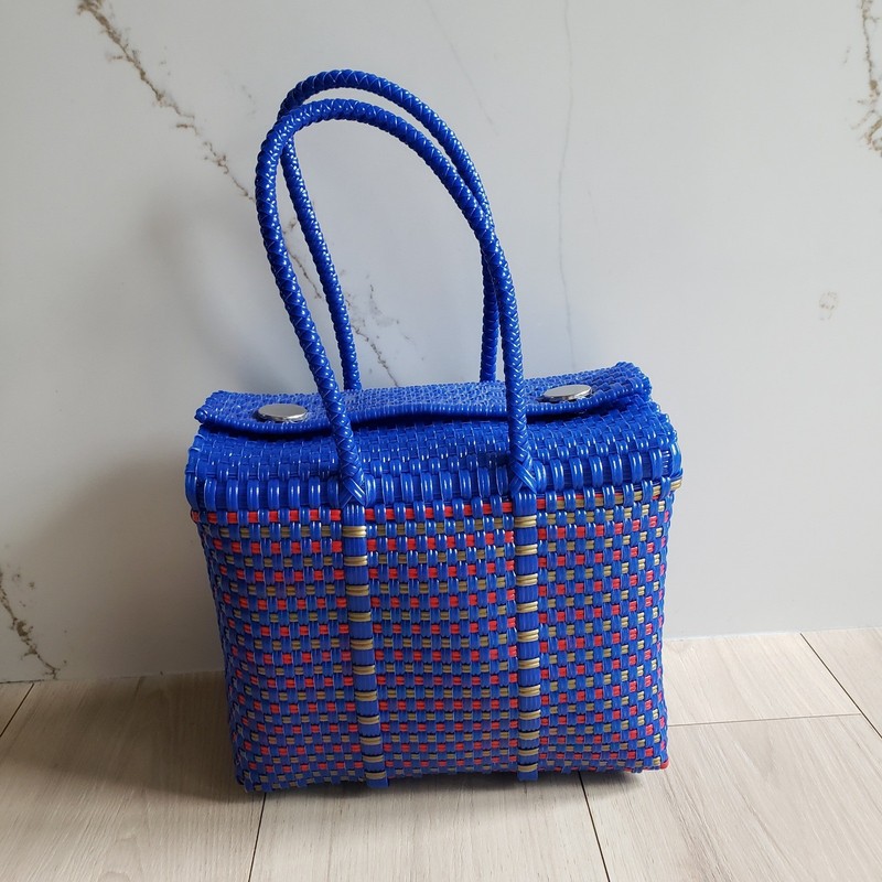 Handmade Mexican Market Tote Recycled Plastic Woven Basket Bag Blue Purple Snap gallery
