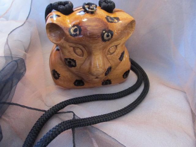 Timmy Woods of Beverly Hills Classic Spotted Leopard Acacia Wood Purse New NWOT