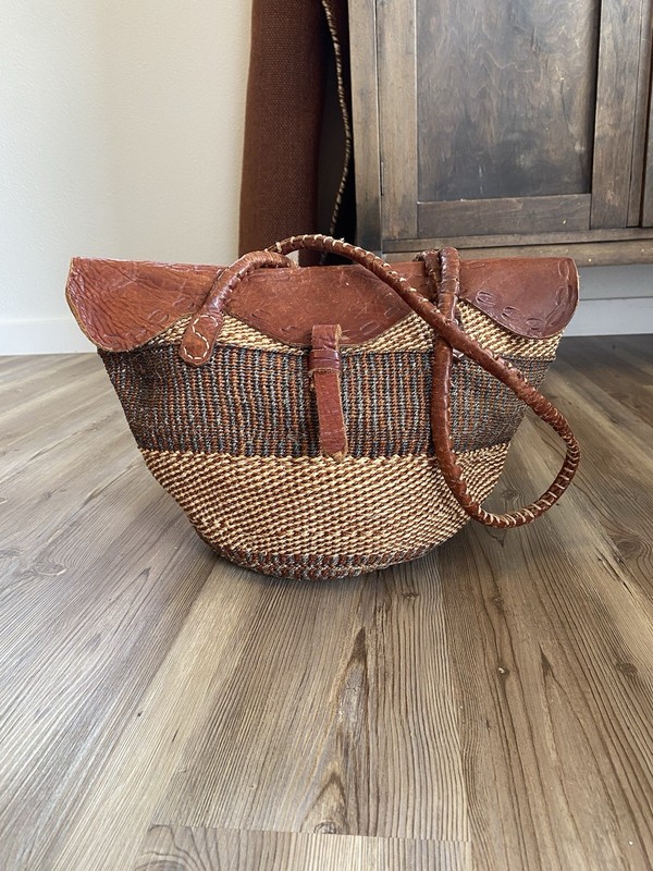 Vintage Handwoven Sisal Basket Bag Leather Flap Buckle Trim Artisan Market Tote
