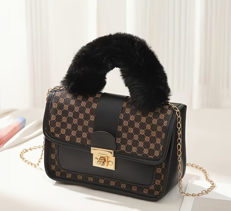WOMEN’S BLACK PLUSH HAND BAG
