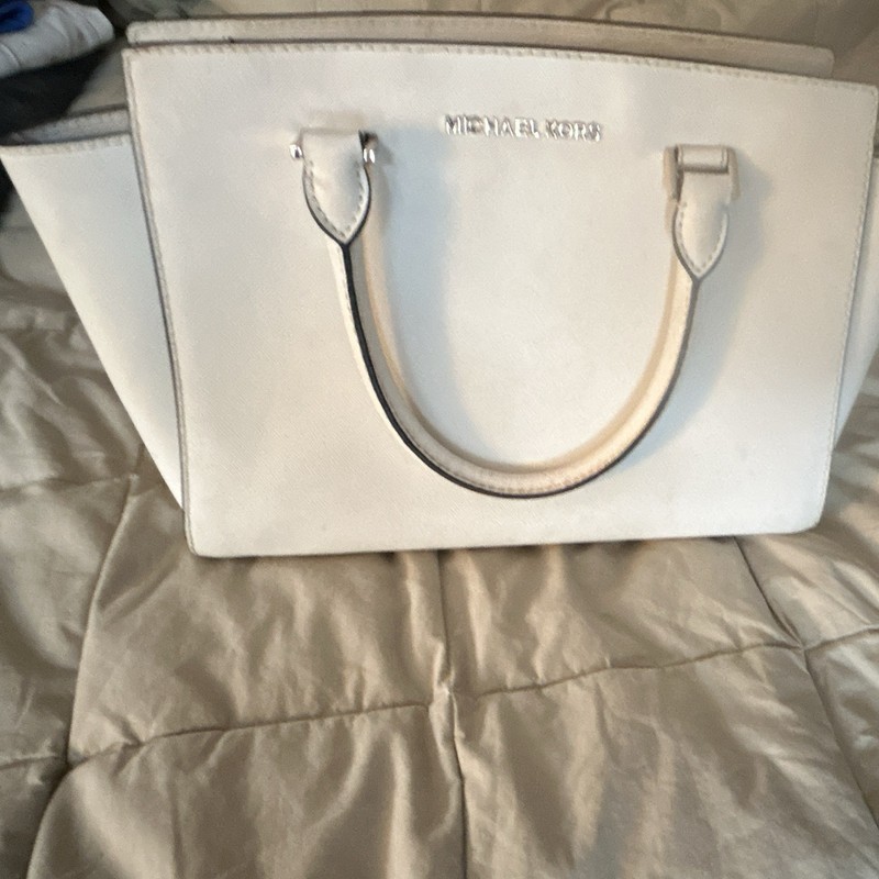 Michael Kors White Satchel Top Handle Bag, Gold Hardware, Logo, Charm, Pockets