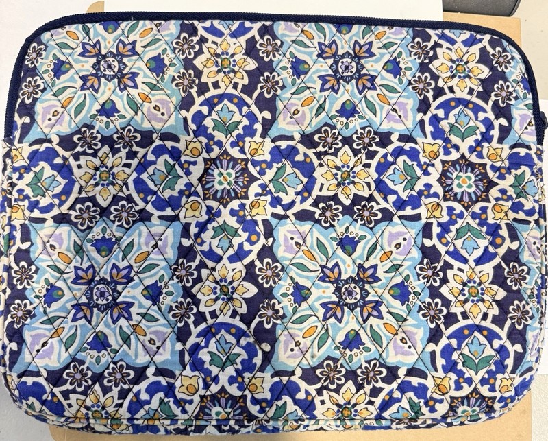 Vintage Vera Bradley Laptop Sleeve Lisbon Medallion, Case 14" gallery