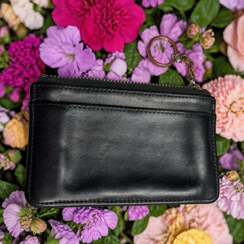 Vintage 90s Coach Mini Skinny Case 6902 Black Leather Zip Keychain Pouch Wallet