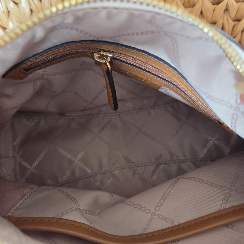 Michael Kors Crosby Medium Signature Logo Bag - Vanilla/Acorn (White/Brown) gallery