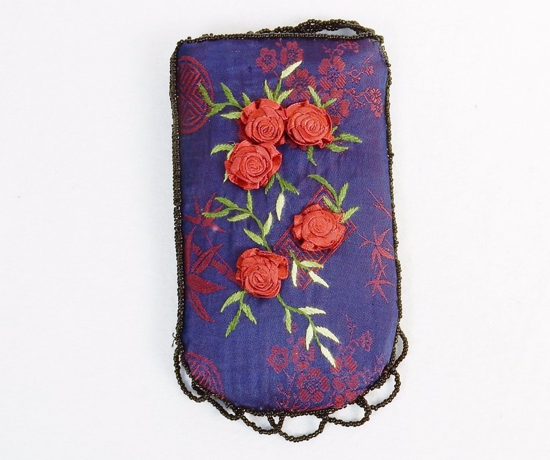 Beaded Mini Purse, Shoulder Strap, Red Floral Embroidery, Zip Closure #CHBP06