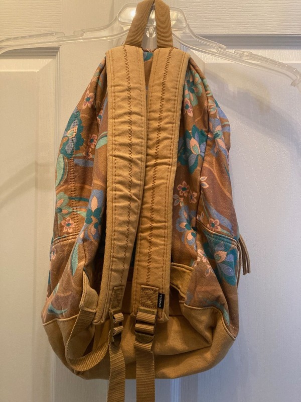 O'Neill Pre-Owned Tan Floral Backpack Approximately 16"x11" Multiple Pockets gallery