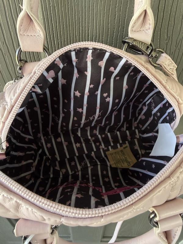 Betsey Johnson Quilted Heart Crossbody Handbag NWT Pink gallery
