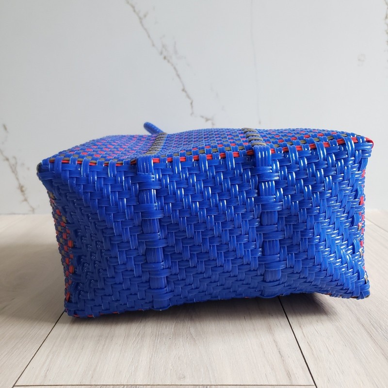 Handmade Mexican Market Tote Recycled Plastic Woven Basket Bag Blue Purple Snap gallery