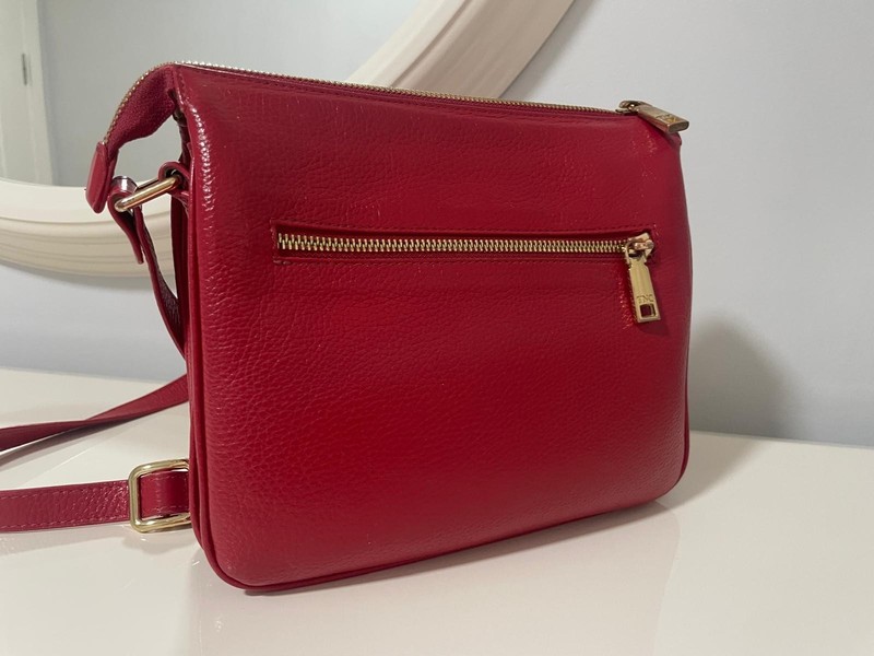 Women Red Genuine Leather Crossbody Bag Shoulder Elegant Classic Purse gallery
