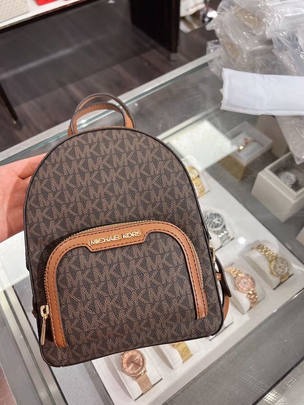 New Michael Kors MK Jaycee XS Extra Small Convertible Backpack Bag Brown Luggage