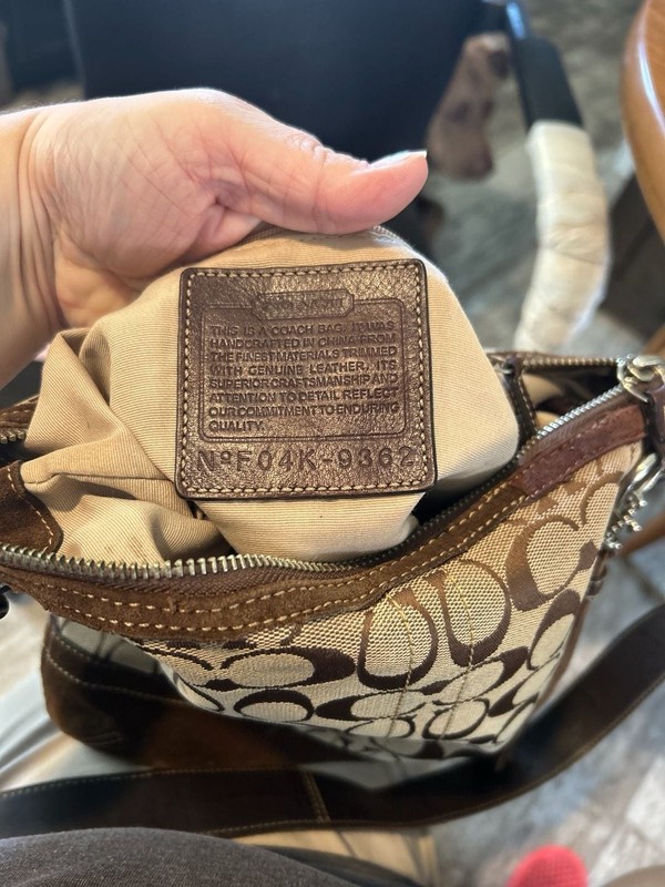Coach vintage brown signature canvas suede bag / 02... gallery