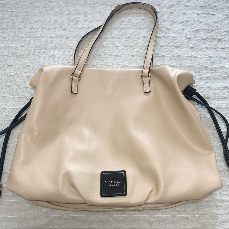 Victoria’s Secret 100% Polyurethane Solid Tan Shoulder Bag One Size gallery