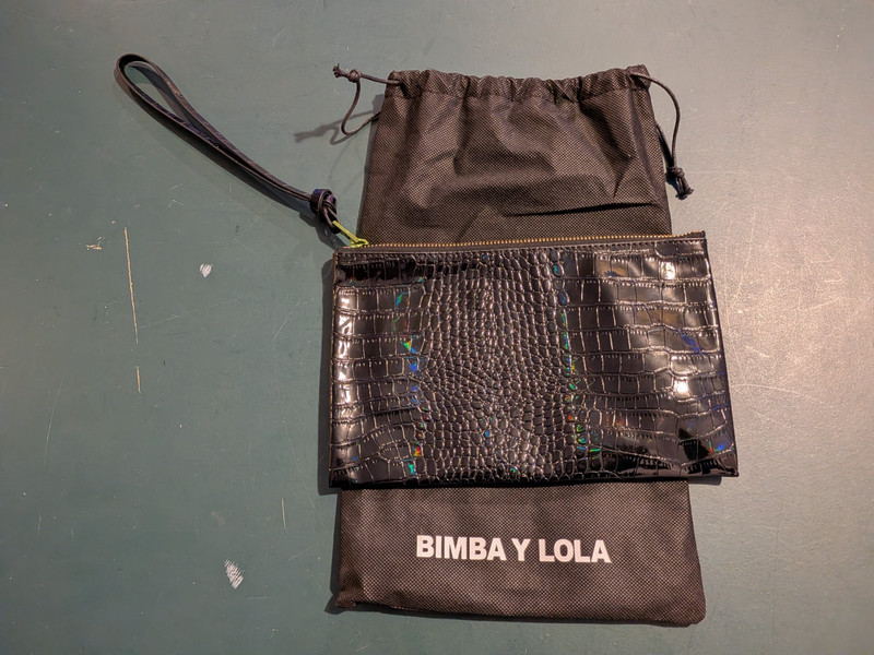 BRAND NEW – Bimba Y Lola Black Leather Clutch