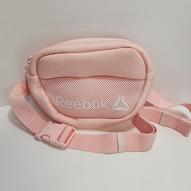 Reebok McKenise Belt Bag / Fanny Pack Pink/Rose Heather Poly/Spandex blend