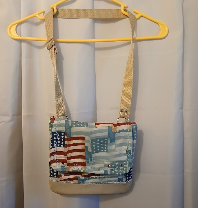New Patriotic Stars & Stripes USA Flag Hand Shoulder Bag Purse Red White & Blue gallery