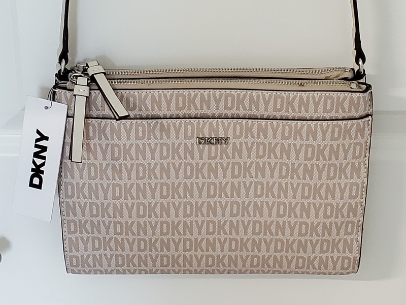 DKNY Bryant Park Crossbody Purse Magnetic Snap Open 2 Zipper NWT MSRP $148 gallery