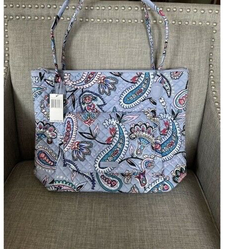 NWT Vera Bradley Carson North South Large Tote Bag in cotton Makani Paisley $100