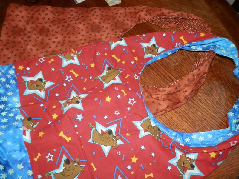 Lot of 2 Handmade Beach/Grocery/Tote Bags, Measure 26 x 14 in. Scooby Doo