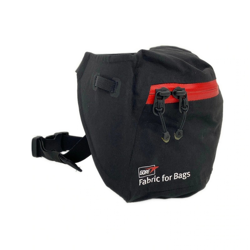 THE NORTH FACE - Black Red White Nylon Bum Bag gallery